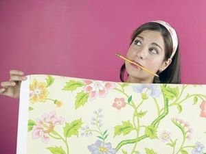 Vожно ли клеить обои на обои? Rак легко удалить старые обои