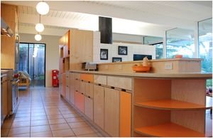 Обзор столешниц. Часть 3: бюджетный вариант. Столешницы для кухни из ДСП, ЛДСП, МДФ, HPL пластика и ламината